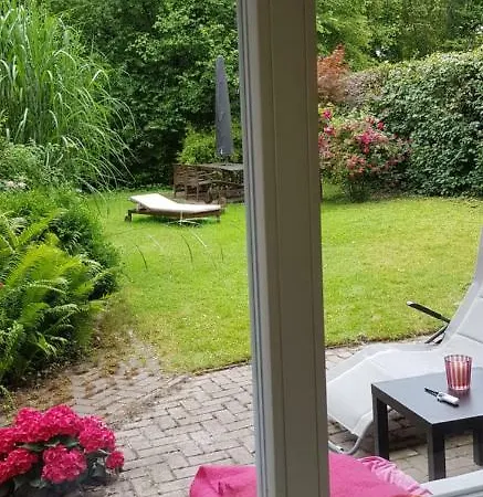 Im Dobbenviertel Mit Terrasse 3 Doppelzimmer 98qm Апартаменты Ольденбург